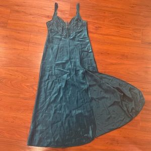 Vintage Victoria’s Secret slip